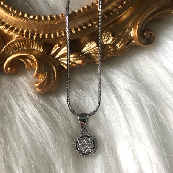 Engagement 18K White Gold Natural Diamond Pendant Necklaces - Picture 3 of 9